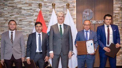 بتروجت تكرم عددا من مصممي برنامج JETWARE SYSTEM