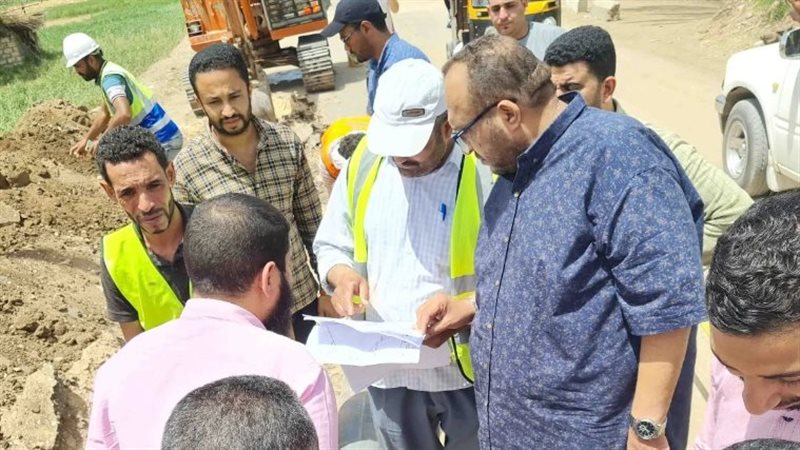 رئيس مياه سوهاج يتفقد