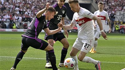 قبل موقعة ريال مدريد، بايرن ميونخ يسقط أمام شتوتجارت بثلاثية بالدوري الألماني 