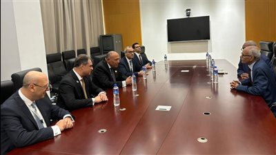 وزير الخارجية يناقش مع نظيره السوداني جهود تثبيت الأمن والاستقرار بالخرطوم 