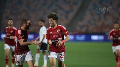 محمود متولي يسجل هدف الأهلي الثاني أمام الجونة (صور)