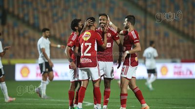 عادل طعيمة: الأهلي يعاني من ضغط المباريات وكولر يحتاج إلى علاج الأخطاء الدفاعية