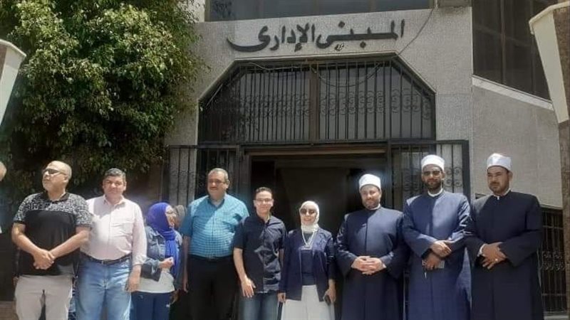 جانب من الزيارة،