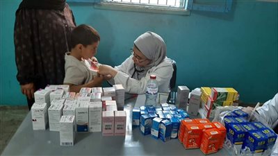 جامعة بنها تنظم قافلة طبية بقرية ميت كنانة بطوخ