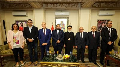 وفد نقابة المهندسين يزور البطريركية المرقسية بالإسكندرية للتهنئة بعيد القيامة 
