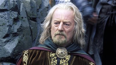 وفاة الممثل برنارد هيل عن عمر يناهز الـ ٧٩ عامًا