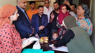 توزيع ملابس وحلوى على أهالي روضة السودان بمناسبة أعياد الربيع (صور)