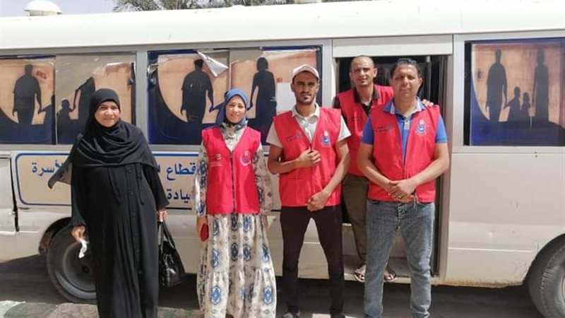 عيادات متنقلة خلال