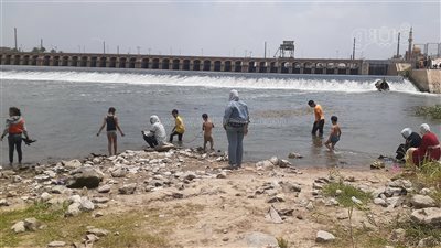 مدينة السحر والجمال بالغربية، لقطات من احتفالات شم النسيم بقناطر دهتورة