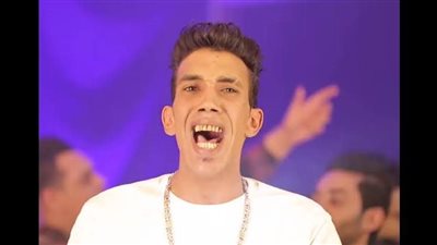 بالكلابشات، ترحيل مجدي شطة للنيابة المختصة تمهيدًا للتحقيق معه بتهمة حيازة المخدرات