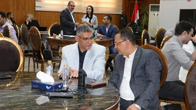 نائب مدينة الجيزة يحضر فعاليات مؤتمر مشروع الأتوبيس الترددي بوزارة الإسكان (صور)
