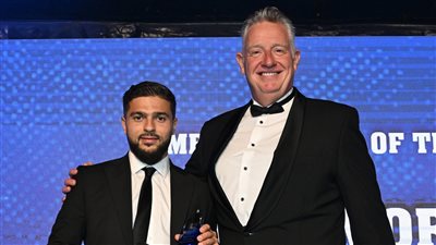 سام مرسي يتوج موسمه مع إيبسويتش بجائزة فريدة