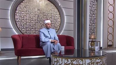 جوزي بيمنعني أشوف ابني ومحضرتش فرحه، ورد صادم من داعية (فيديو) 