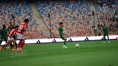 تعادل سلبي بين الأهلي والاتحاد بعد 15 دقيقة (صور)