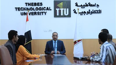 طيبة التكنولوجية تشارك في دورة تدريبية حول برنامج الواقع الافتراضي التعليمي بالصين