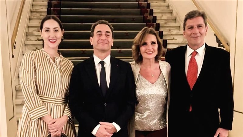 يسرا وزوجها في حفل