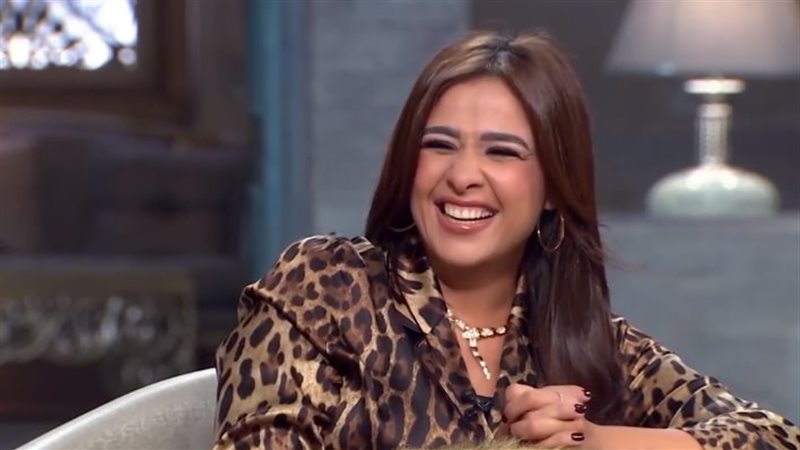 الفنانة ياسمين عبد