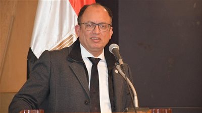 قنديل: للجامعة دور كبير في تنمية وعي الشباب بخطورة المخدرات