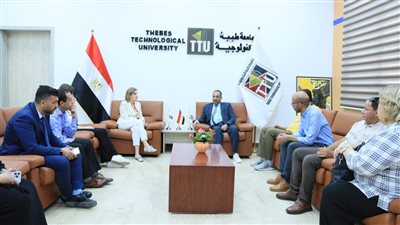 رئيس جامعة طيبة التكنولوجية يبحث التعاون مع هولندا في مجال التعليم الفني والتكنولوجي