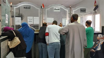 توافد المواطنين لتقديم طلبات التصالح في مخالفات البناء بدمياط 