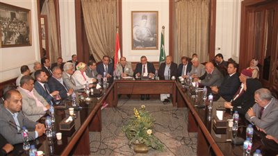 عليا الوفد تختار ممثليها بمجلس إدارة الجريدة 