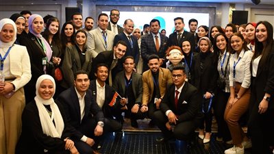 أشرف صبحي يفتتح النسخة الثالثة من القمة العالمية للقيادات الشبابية الإعلامية