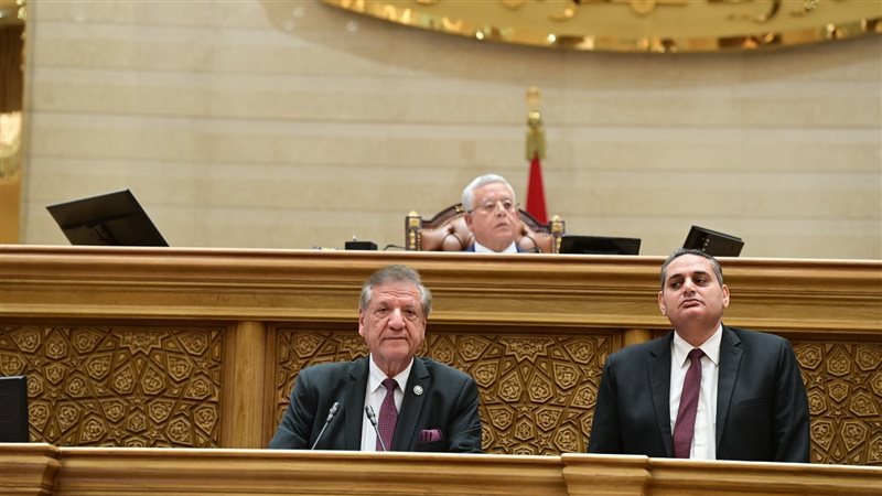 مناقشة حساب ختامي
