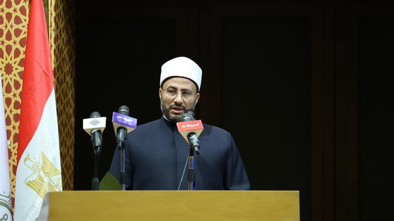  الدكتور محمود الهواري