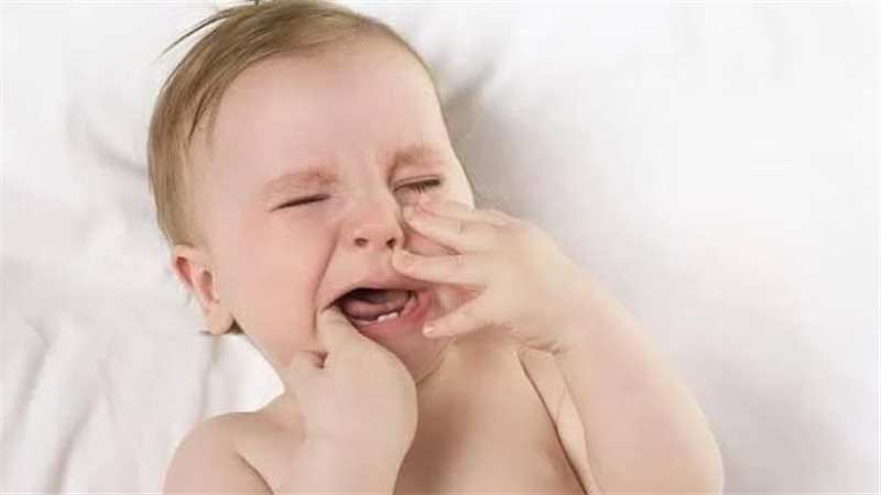 أعراض التسنين 