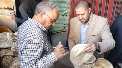 حملات تموينية على المخابز البلدية بحوش عيسى في البحيرة