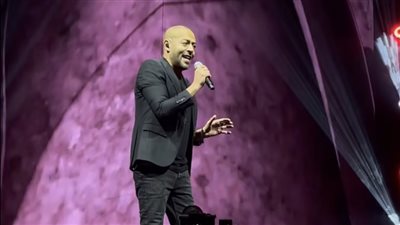 تامر عاشور يستعد لحفل التجمع..والتذكرة بـ20 ألف جنيه 