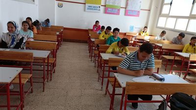 انتظام سير ثاني أيام امتحانات النقل للفصل الدراسي الثاني في البحيرة