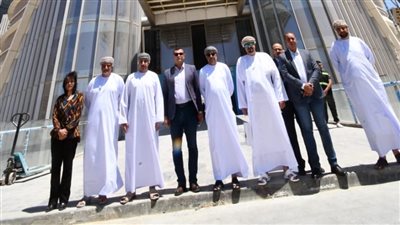 وزير الإسكان العُماني يزور مشروعات العاصمة الإدارية 