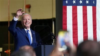 بايدن يثق بفوزه بولاية ثانية ويشكك في قبول ترامب نتائج الانتخابات