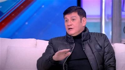 خالد محمود: أؤيد يوسف الشريف في رفضه القبلات بالعمل الفني 