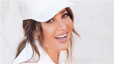 لطيفة تشوق جمهورها لعمل جديد 