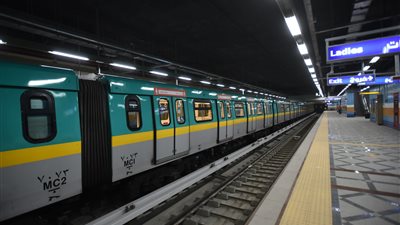 موعد بدء العمل بالمحطات الجديدة للخط الثالث للمترو وتكلفة الوصول للعاصمة الإدارية