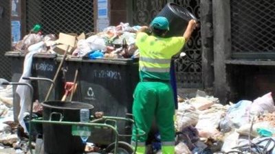 من المراقبة للصدمة، عامل خردة يروي تفاصيل العثور على قدم سيدة بمقلب القمامة بالسلام