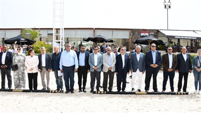 وزير الرياضة ومحافظ الإسكندرية يشهدان افتتاح فعاليات بطولة الجمهورية للفروسية