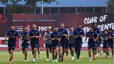 لقطات من مران الأهلي الختامي قبل مواجهة بلدية المحلة (صور)