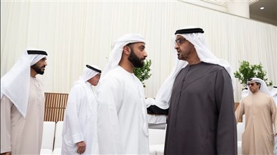 رئيس الإمارات يتقبل التعازي فى وفاة الشيخ هزاع بن سلطان (صور)