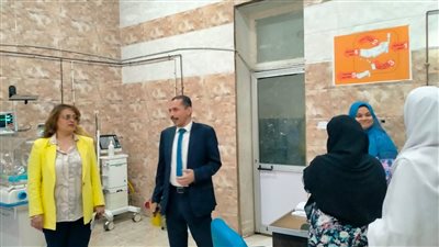 وكيل صحة سوهاج يتابع العمل بمستشفى أخميم ويحيل نوبتجية طب الأسرة بالروافع للتحقيق 