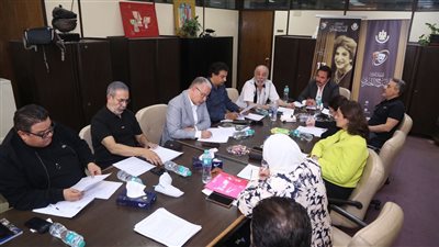 اللجنة العليا للمهرجان القومي للمسرح تناقش تفاصيل الدورة الـ17 (صور)