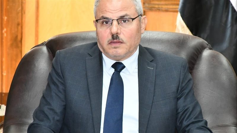 الدكتور ناصر مندور