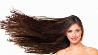 أهمها الأسماك الدهنية والخضراوات الورقية، أفضل أطعمة لصحة الشعر