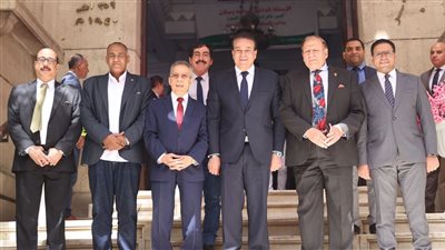 وزير الصحة: وضع خطط متكاملة لتطوير بيئة العمل في كافة المنشآت الطبية 