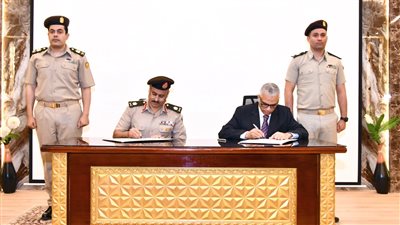 القوات المسلحة توقع بروتوكول تعاون مع جامعة الملك سلمان الدولية 