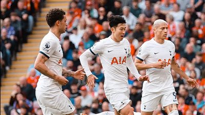 الدوري الإنجليزي، بيرنلي يخسر أمام توتنهام ويهبط رسميا للدرجة الأولى 