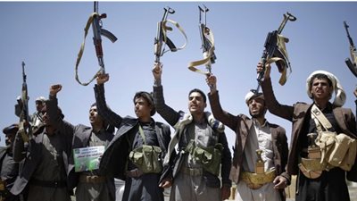 أكسيوس: أمريكا وحلفاؤها يفشلون في مواجهة الحوثيين 