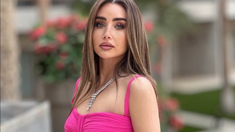 هنا الزاهد، فيتو
